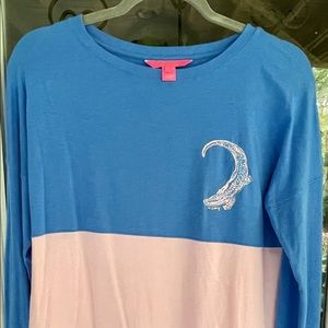 EUC Lilly Pulitzer Finn tee size XS